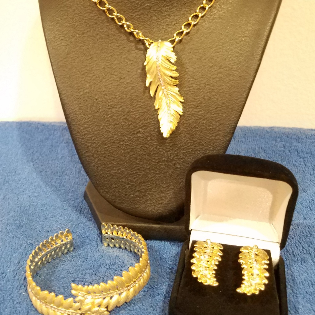 Feather Jewelry Set